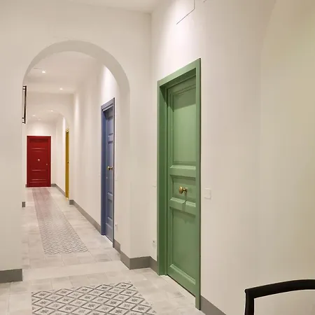 Apt. Fiordaliso - Pauline Suites, Palazzo Borghese Флоренция